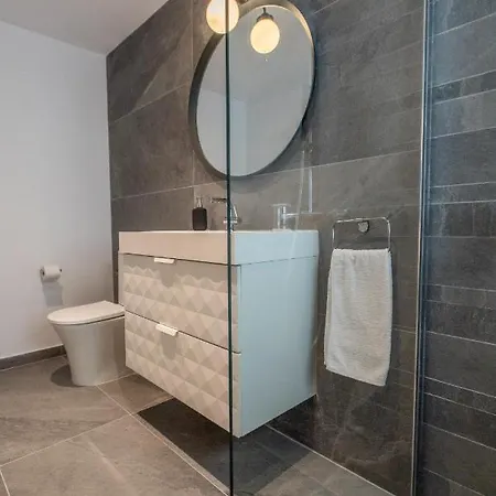 公寓式酒店 - Unique Staying In Centre Paphos
